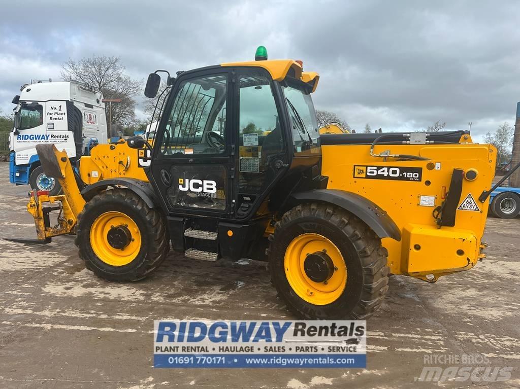 JCB 540-180 伸縮臂操作車