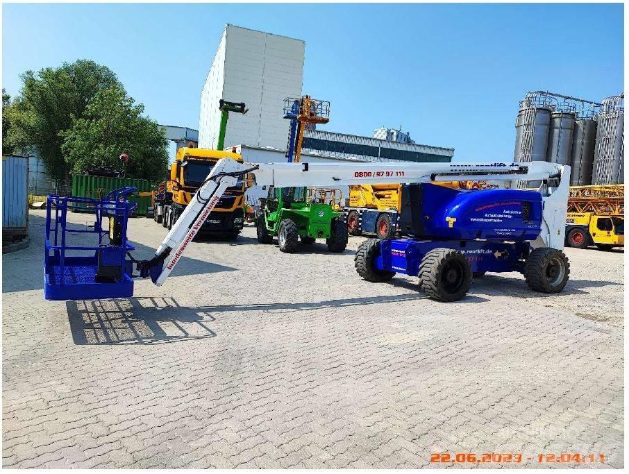 JLG 800 AJ 曲臂高空作業車
