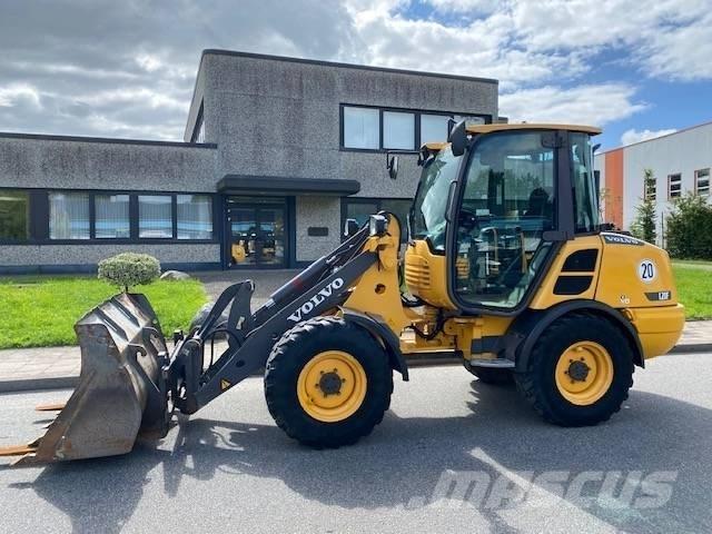 Volvo L 20 F 輪胎式裝載機