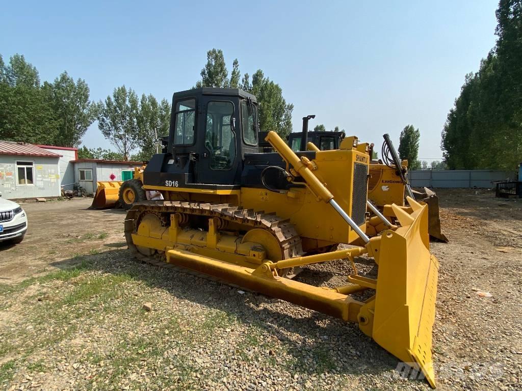 Shantui SD 16 履帶推土機
