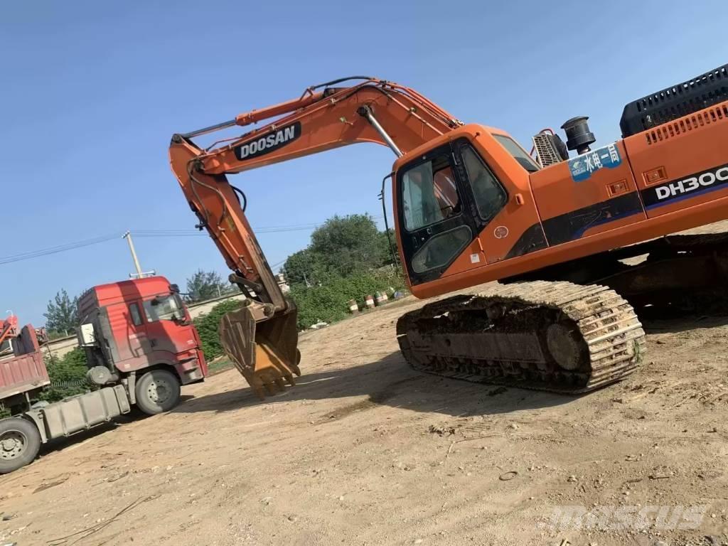 Doosan DH300 履帶式 挖土機/掘鑿機/挖掘機