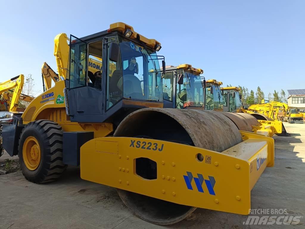 XCMG XS 223 J 單輪滾壓機