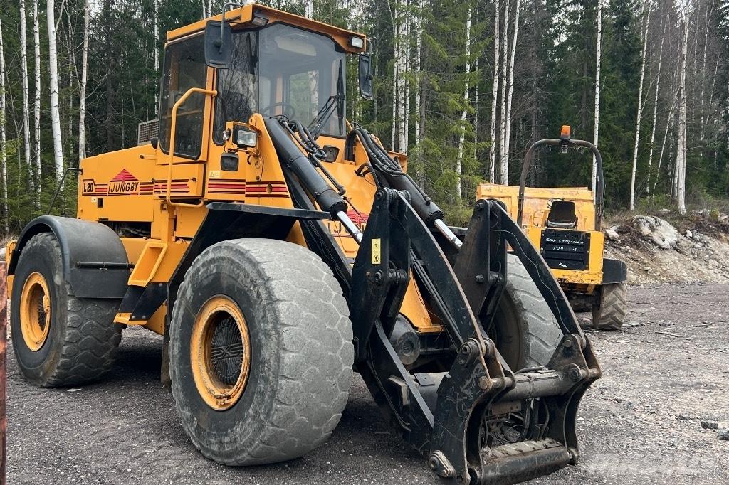 Ljungby L 20 輪胎式裝載機