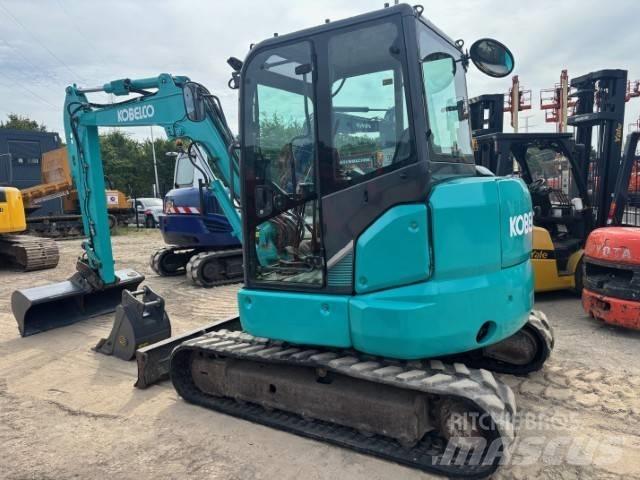 Kobelco SK 55 SRX-6 小型挖土機/掘鑿機<7t(小型挖掘機)