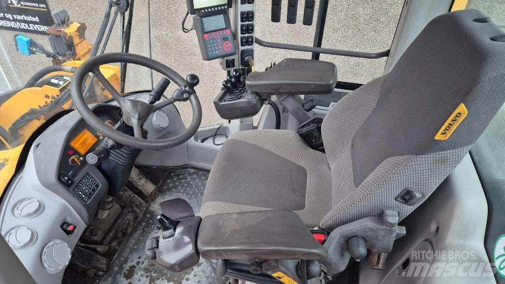 Volvo L 180 G 輪胎式裝載機