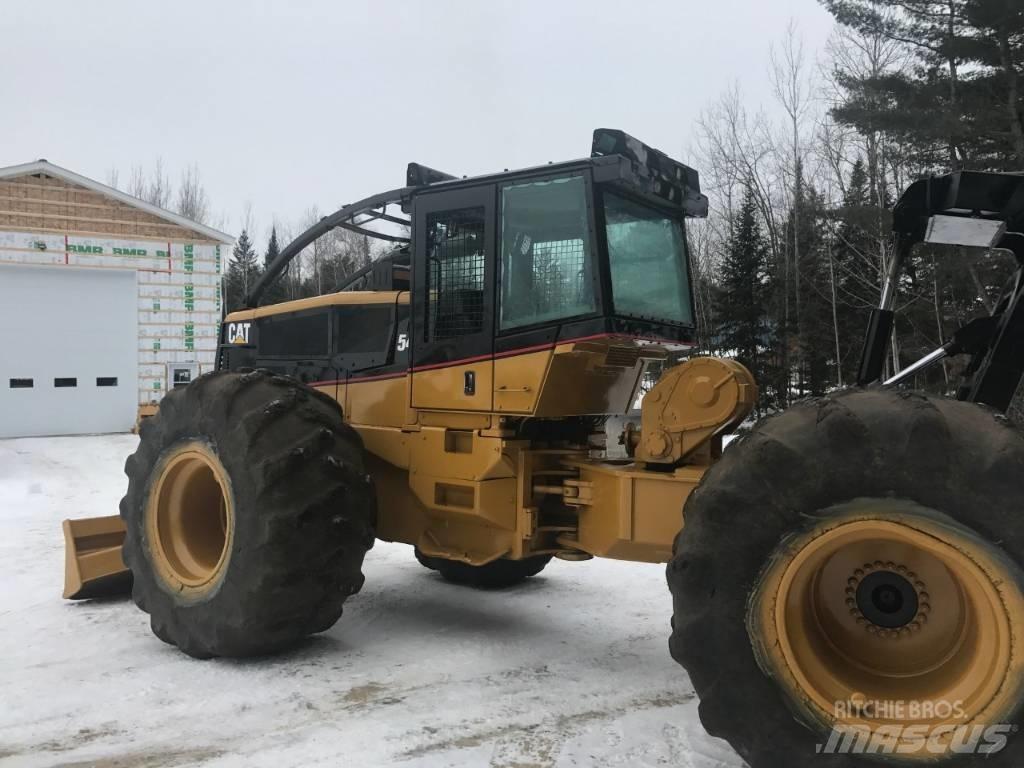 CAT 545 集材機