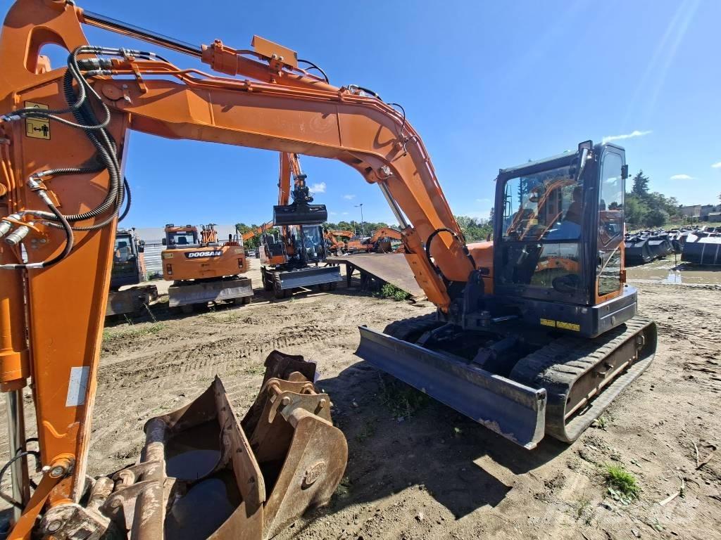 Doosan DX 85 R-3 中型挖土機/掘鑿機/挖掘機 7t-12t