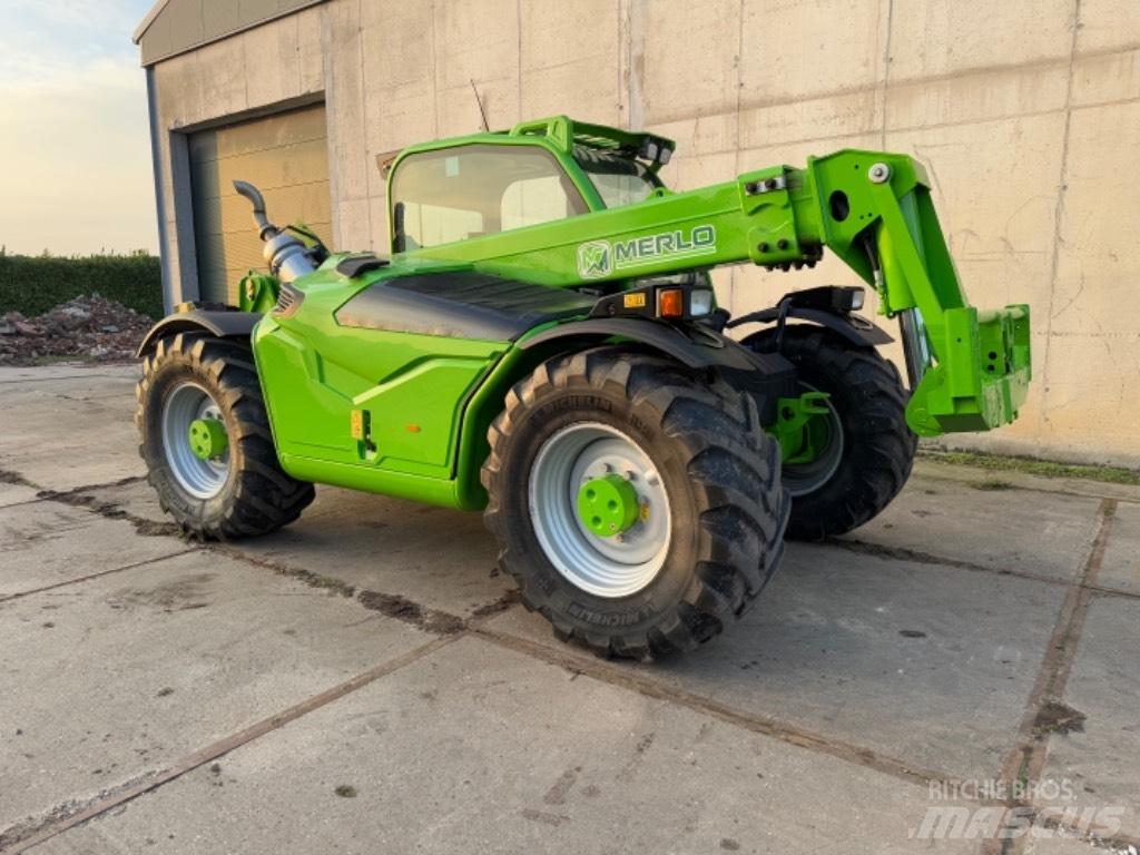 Merlo TF35.7-115 伸縮臂操作車