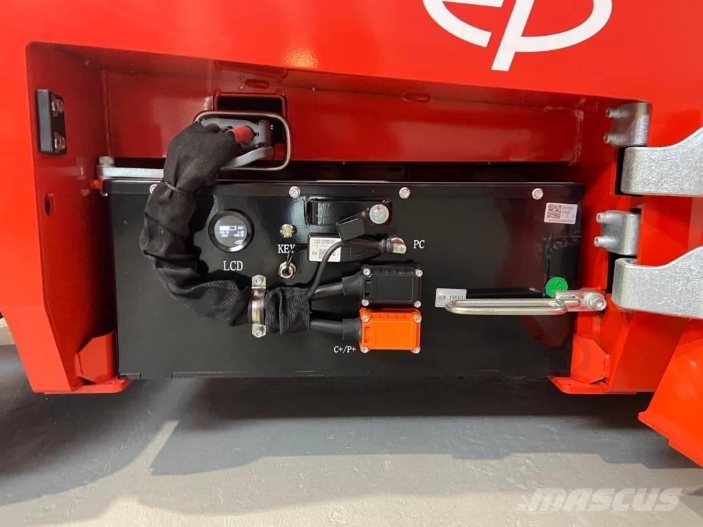 EP Equipment EFL252X 電動堆高機