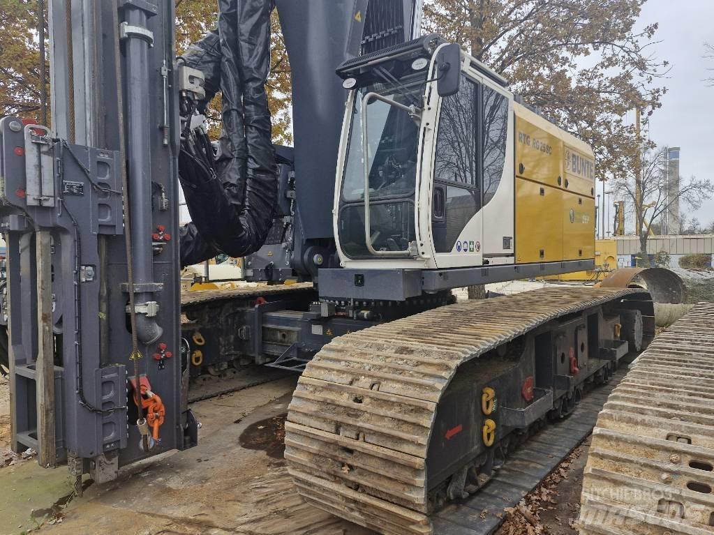 Bauer / RTG RG25-SC 打樁機