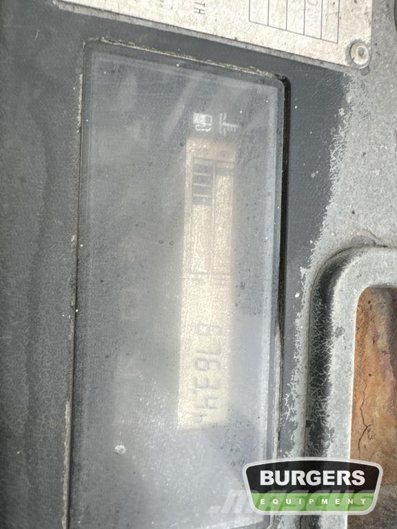 Toyota 8FDF25 柴油卡車