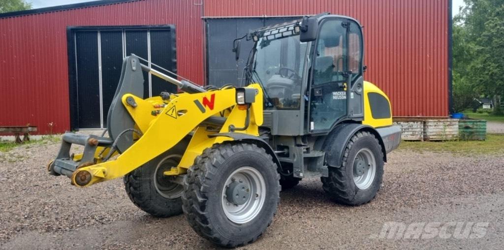 Wacker Neuson WL 52 輪胎式裝載機