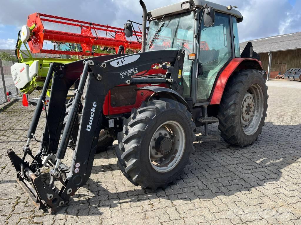 Massey Ferguson 4255 曳引機