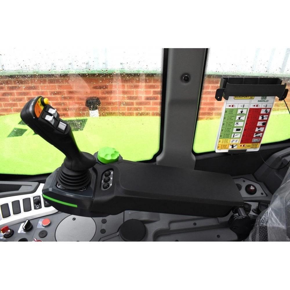 Merlo P120.10 HM 伸縮臂操作車