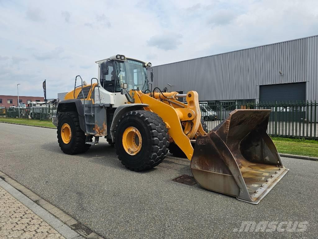 Liebherr L 580 輪胎式裝載機