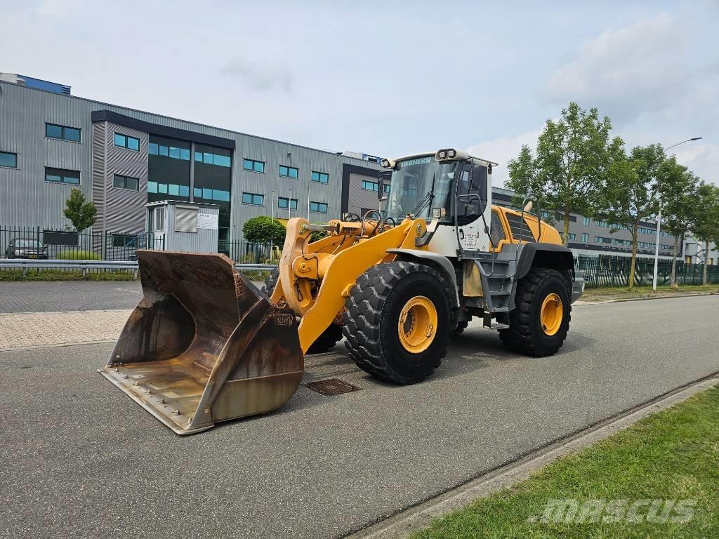 Liebherr L 580 輪胎式裝載機