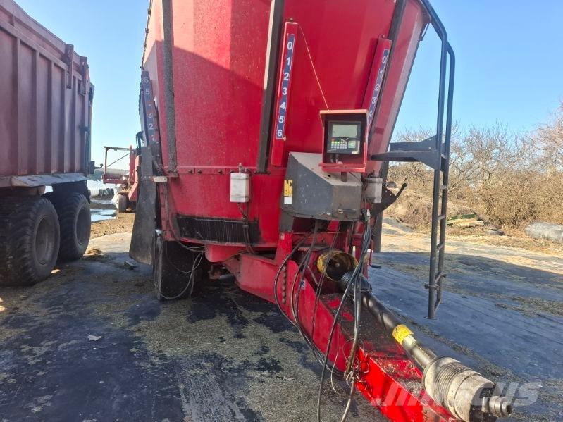 JF FEEDER VM 38 動物進料機