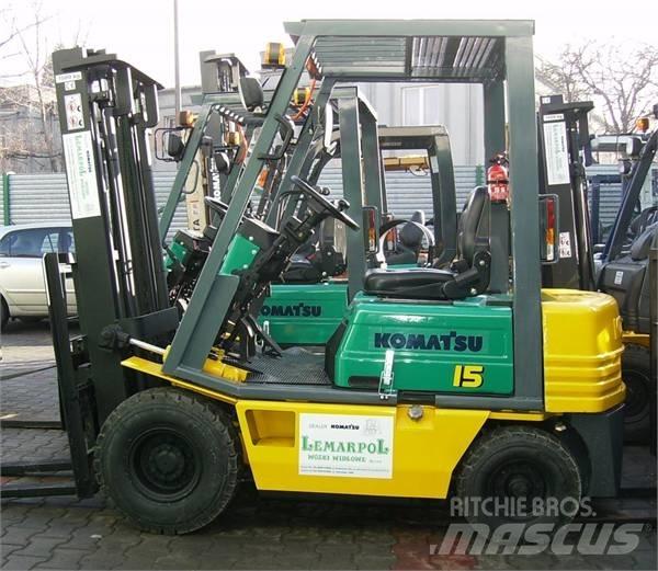 Komatsu FG15-15 低架升降機
