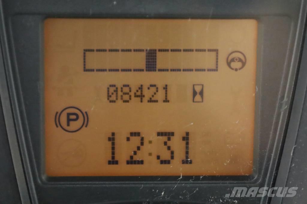 Toyota E-35-HL-01 電動堆高機
