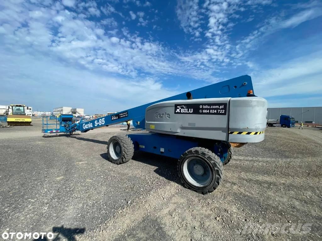 Genie S 85 伸縮臂高空作業車