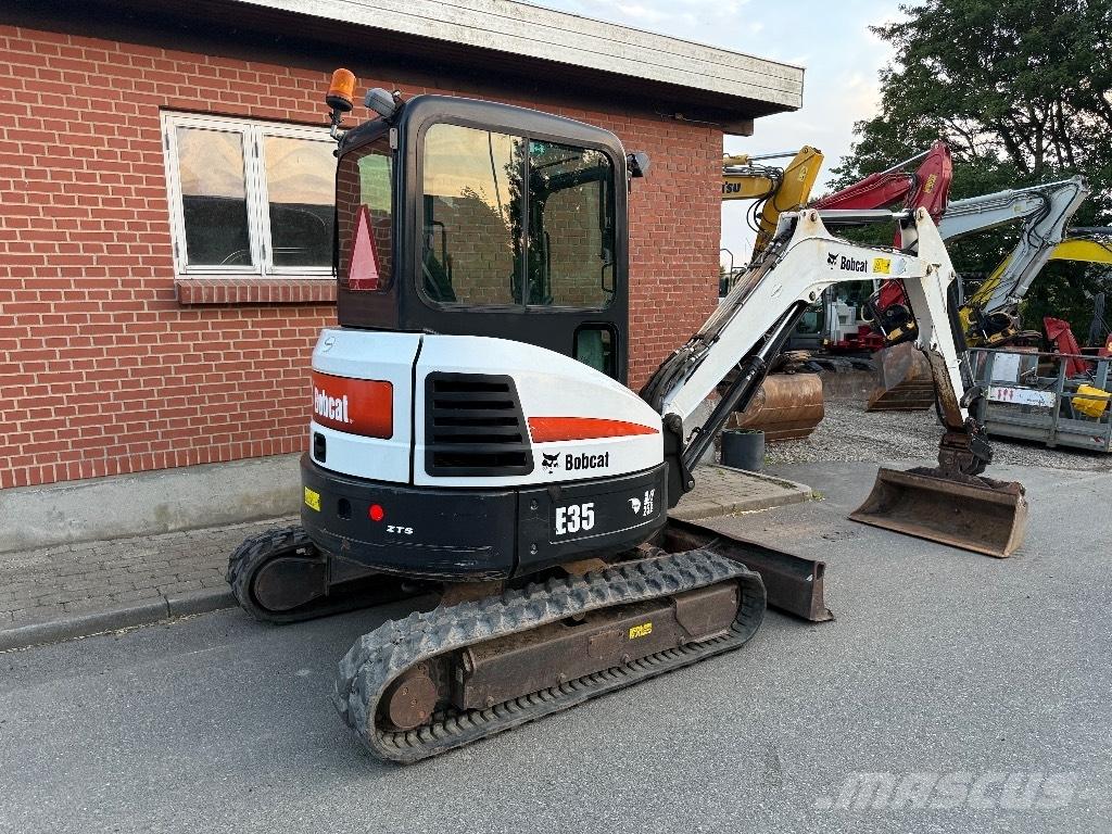 Bobcat E 35 小型挖土機/掘鑿機<7t(小型挖掘機)