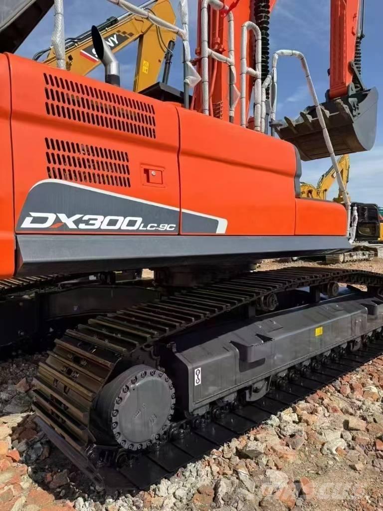 Doosan 300LC-9C 履帶式 挖土機/掘鑿機/挖掘機