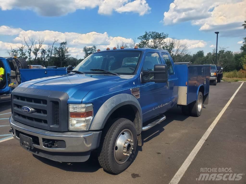 Ford F 550 XL 都市/通用型車輛