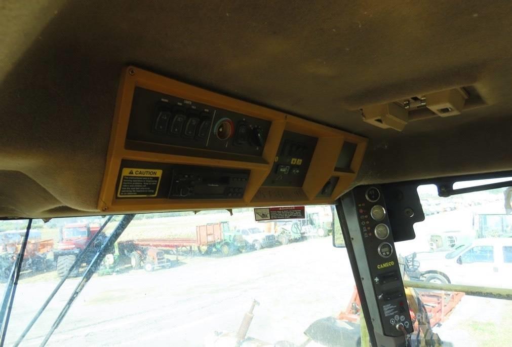 Cameco 3510 聯合收穫機