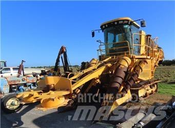 Cameco 3510 聯合收穫機