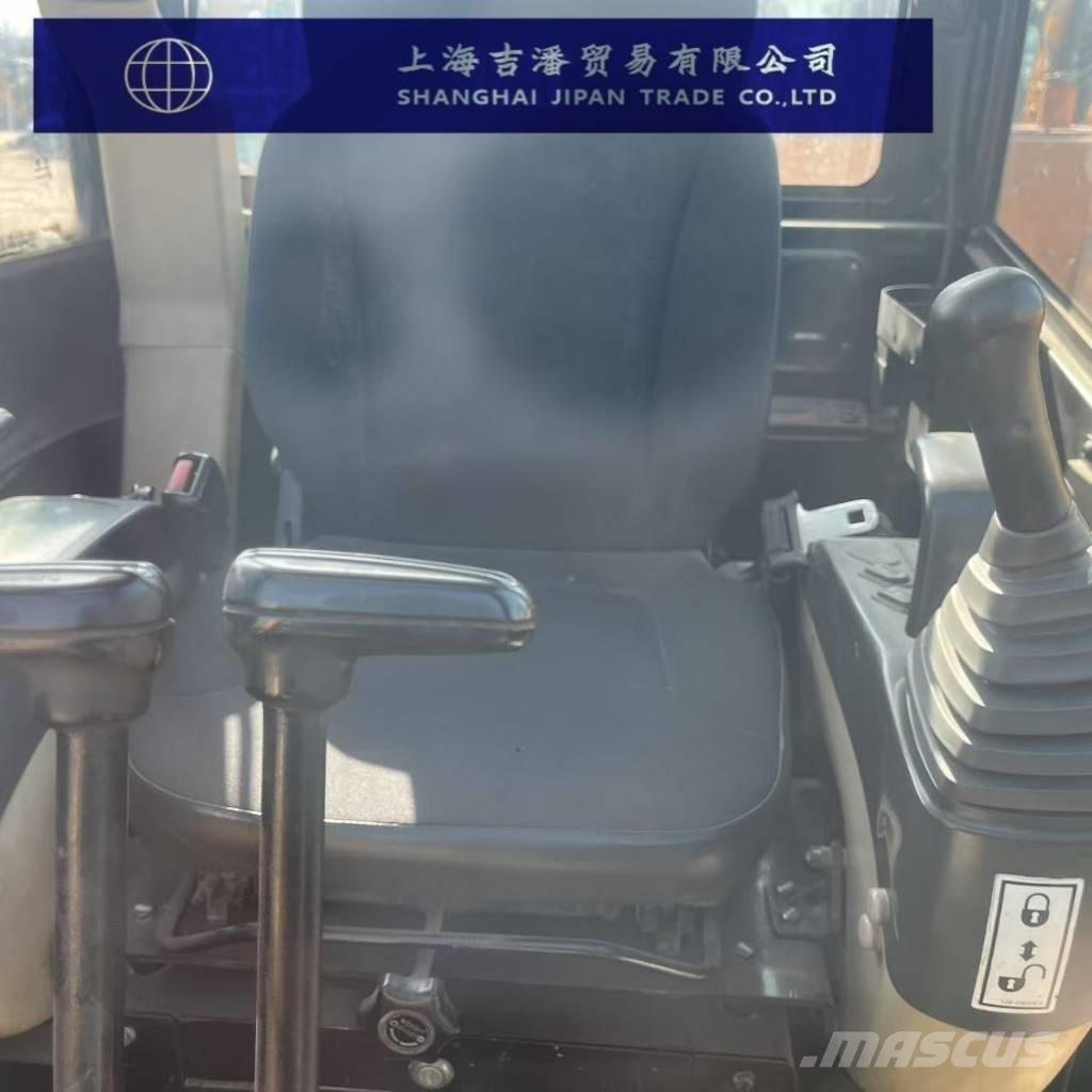 CAT 306 E 小型挖土機/掘鑿機<7t(小型挖掘機)