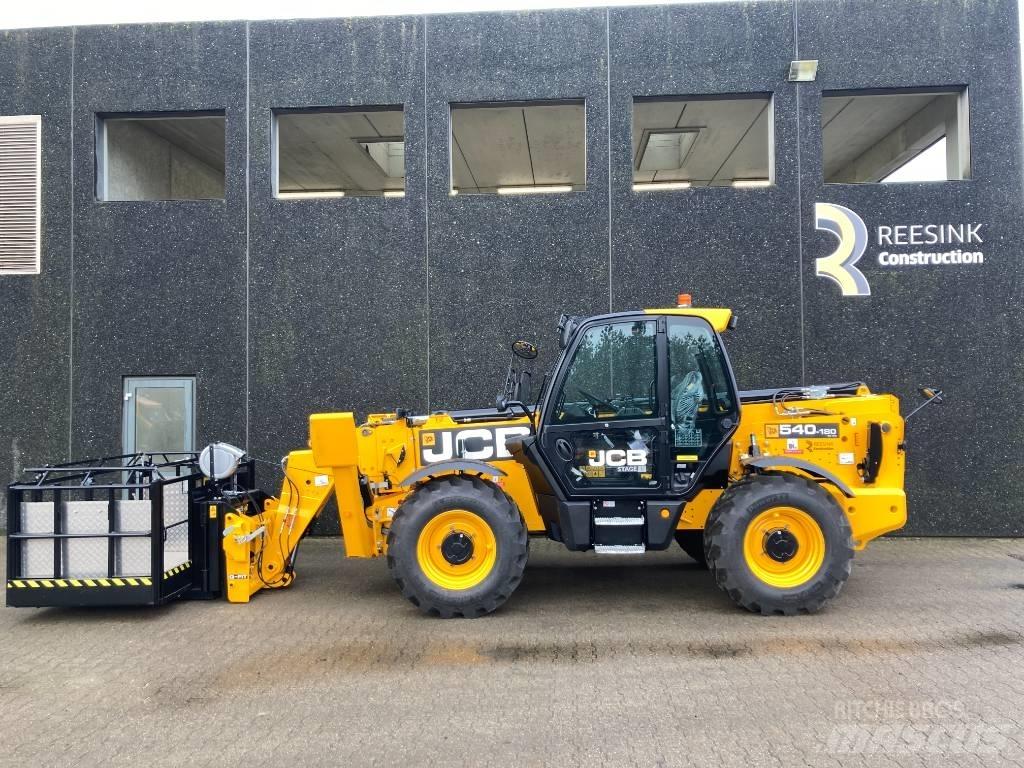 JCB 540-180 伸縮臂操作車