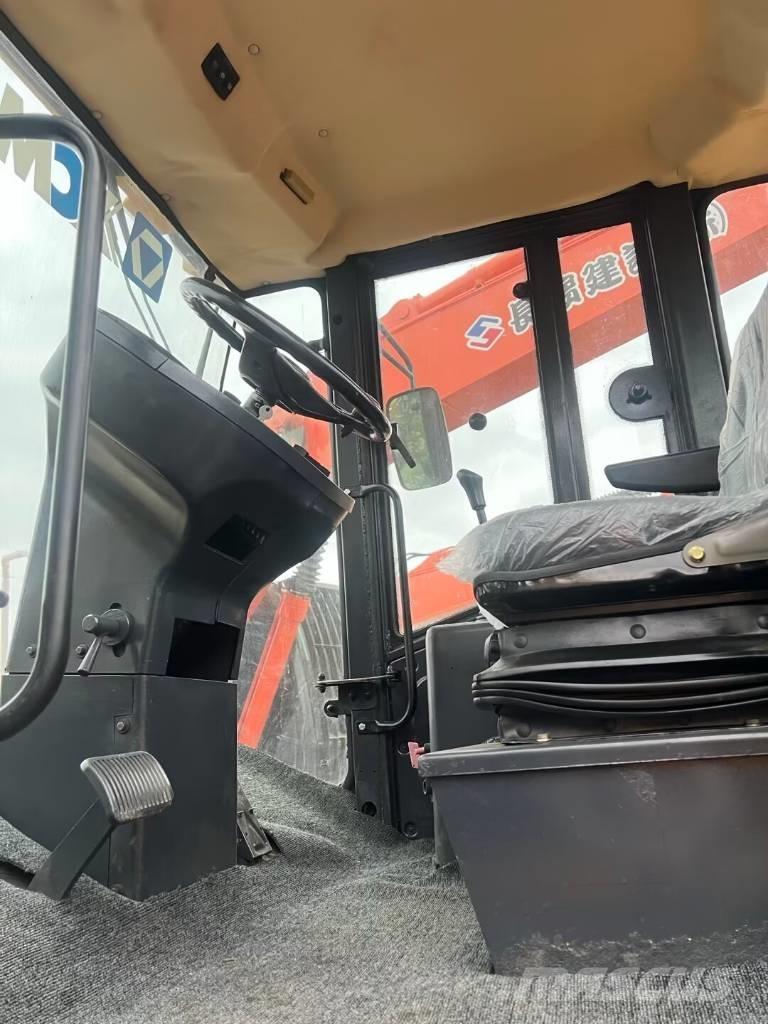 XCMG XS 183 J 單輪滾壓機