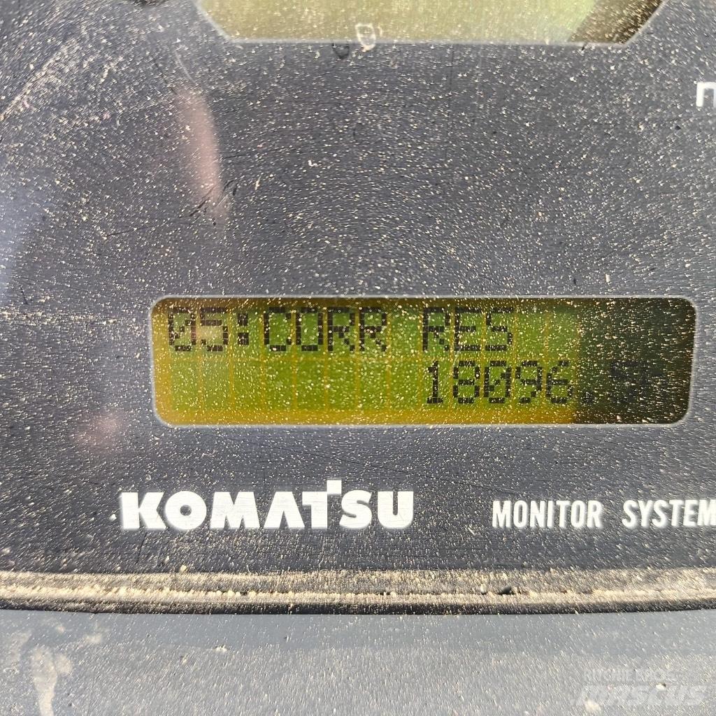 Komatsu D 65 PX-15 履帶推土機