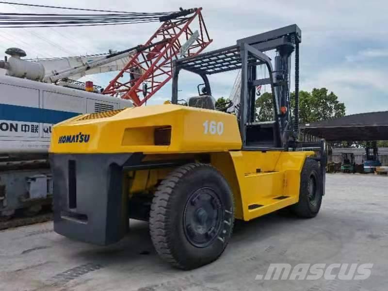 Komatsu FD 160 柴油卡車