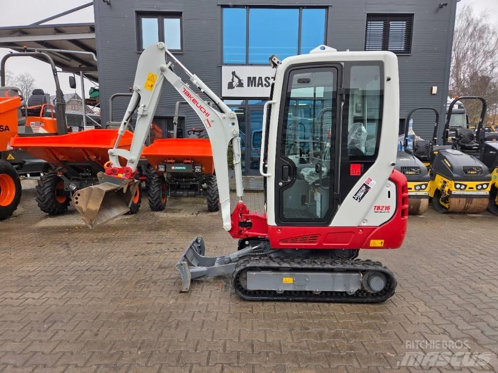Takeuchi TB 216 小型挖土機/掘鑿機<7t(小型挖掘機)