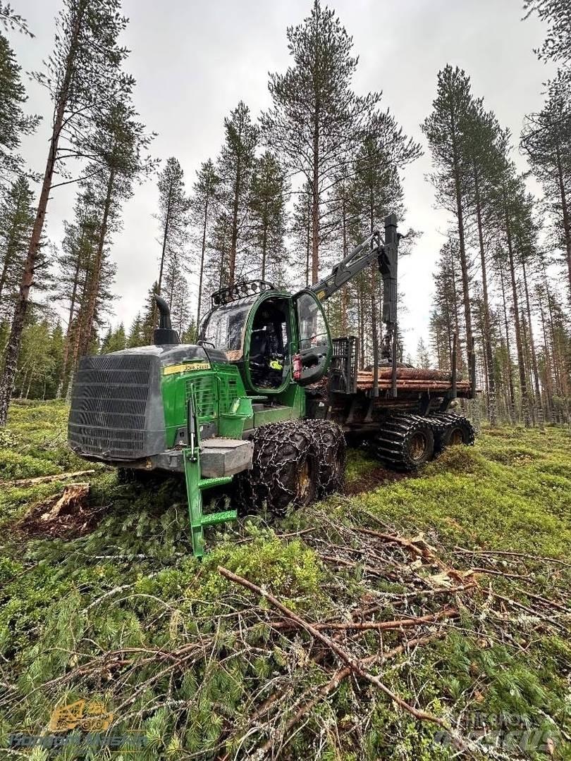 John Deere 1210G 集運機