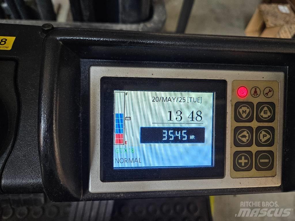 Clark GTX 18 電動堆高機
