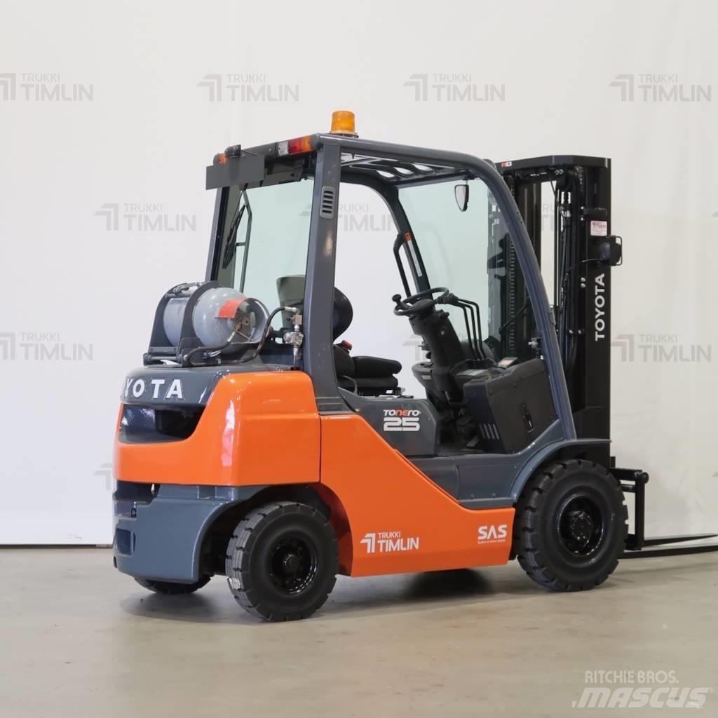 Toyota 02-8FGF25 液化石油氣LPG卡車