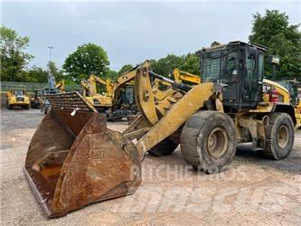 CAT 930 K 輪胎式裝載機
