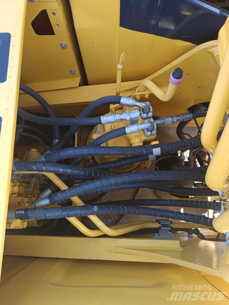 Komatsu PC 200 履帶式 挖土機/掘鑿機/挖掘機
