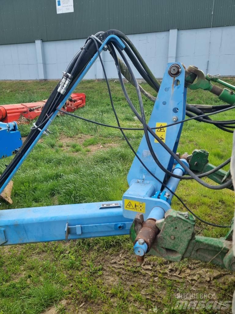 Lemken EuroTitan 10 雙向犁