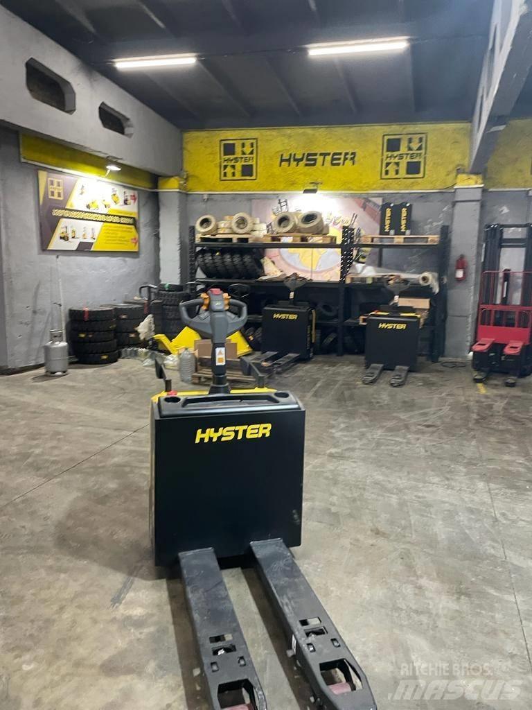 Hyster P2.0UTS 平台型低架升降機