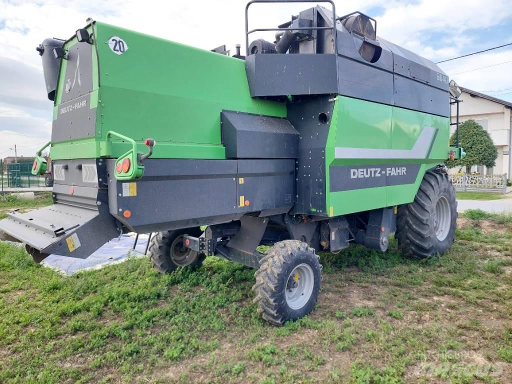 Deutz-Fahr 6040 6040 聯合收穫機