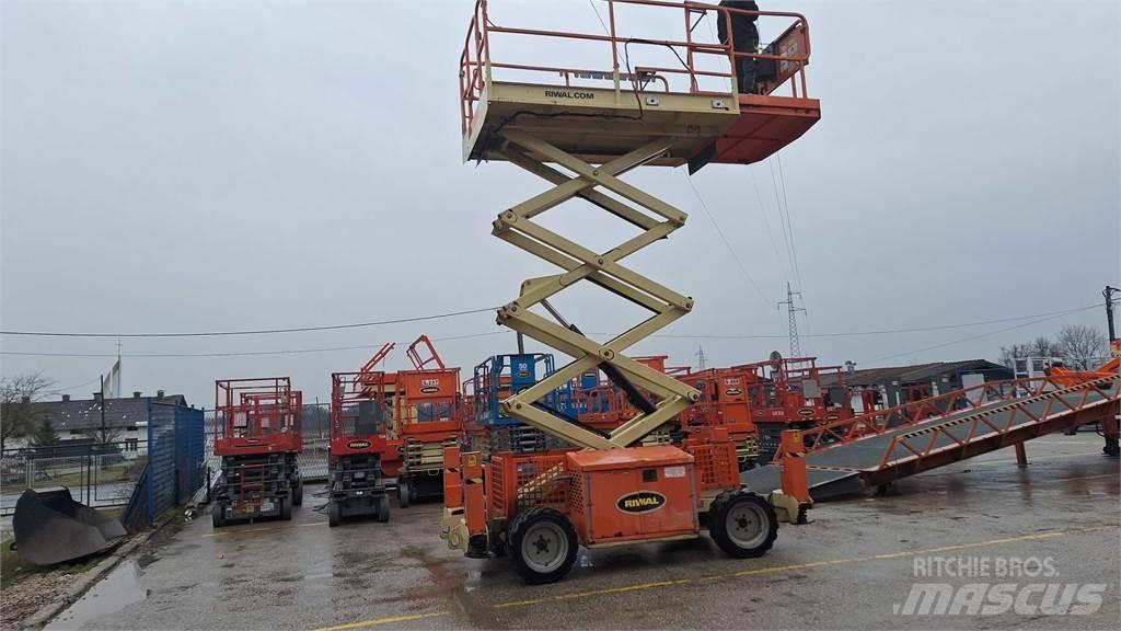 JLG 260MRT B 剪式升降機