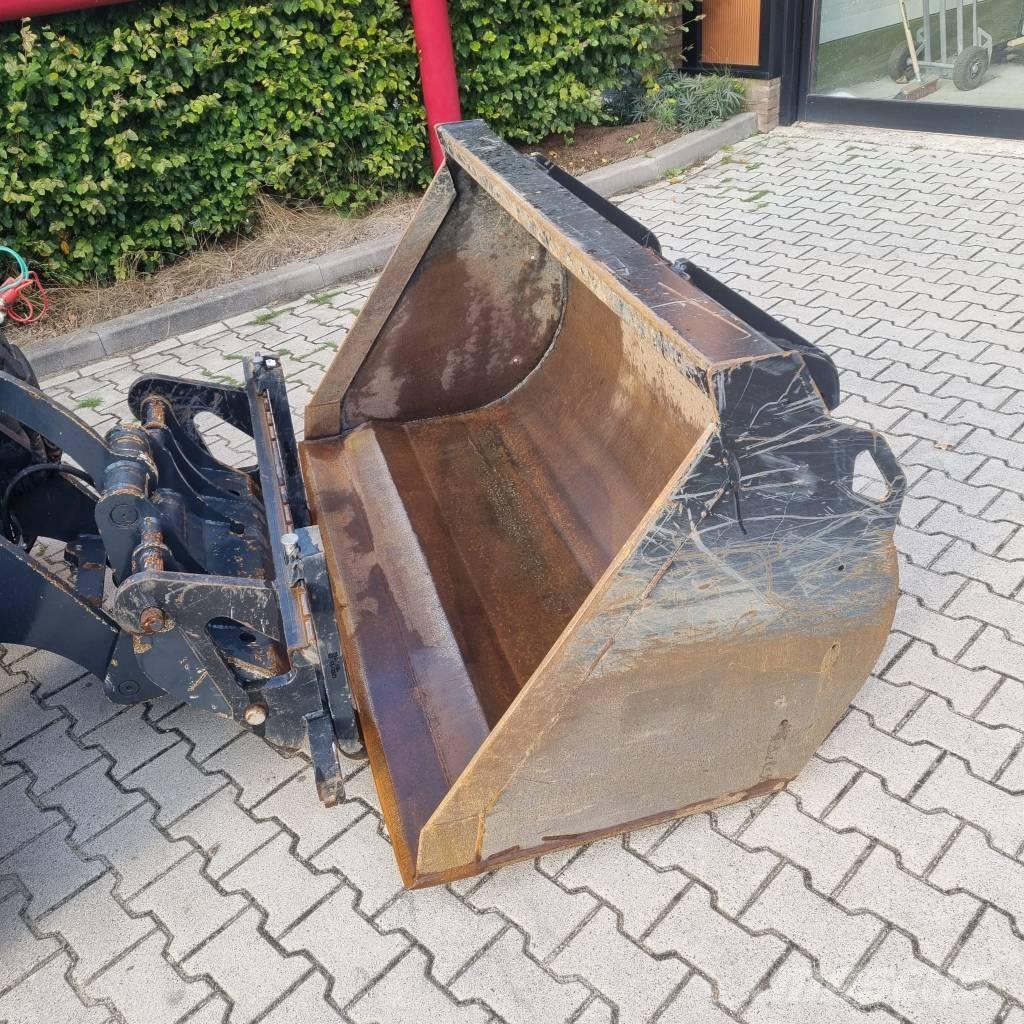 Doosan DL 80-7 輪胎式裝載機