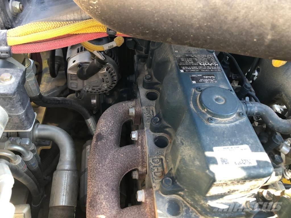 Bomag BW 120 AD-5 雙輪滾壓機