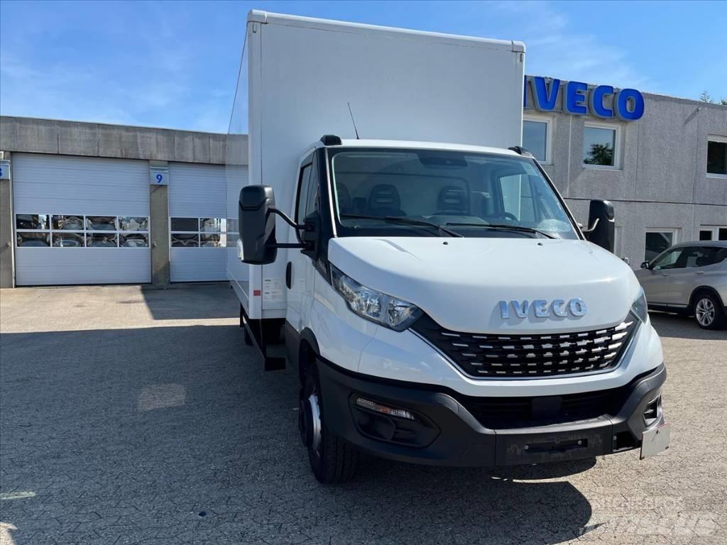 Iveco Daily 70.180 貨箱式卡車