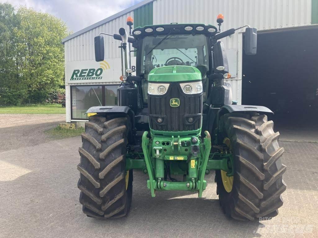 John Deere 6250R 曳引機