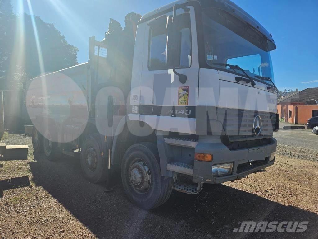 Mercedes-Benz 4143 傾卸式卡車