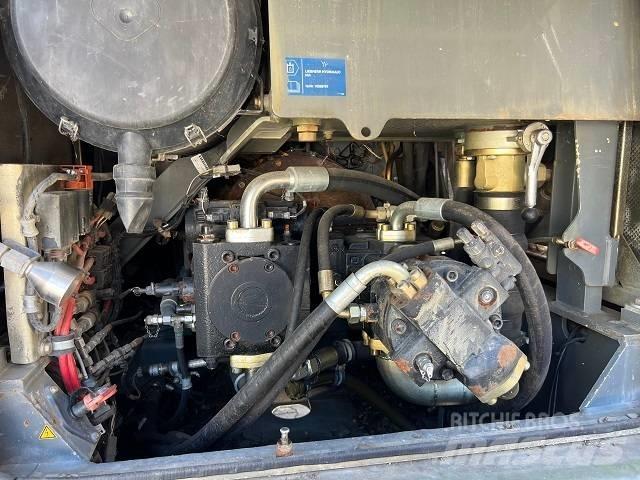 Liebherr 566 輪胎式裝載機